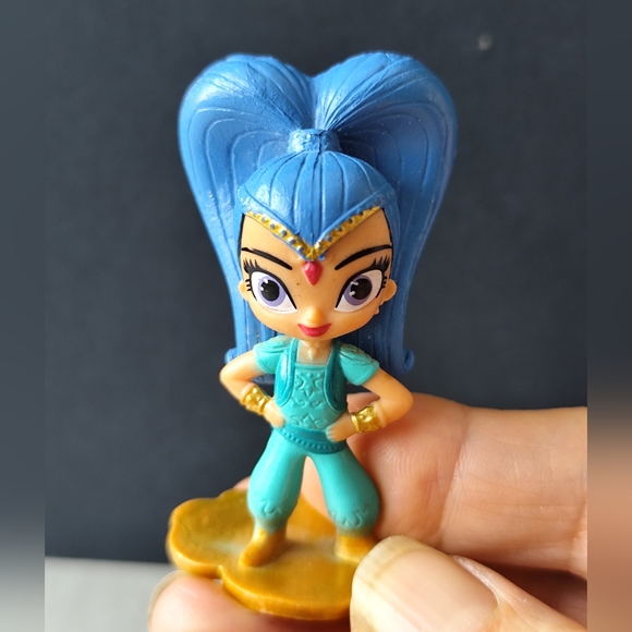 LEAH Nickelodeon SHIMMER AND SHINE PVC TOY FIGURE - Picture 4 of 6